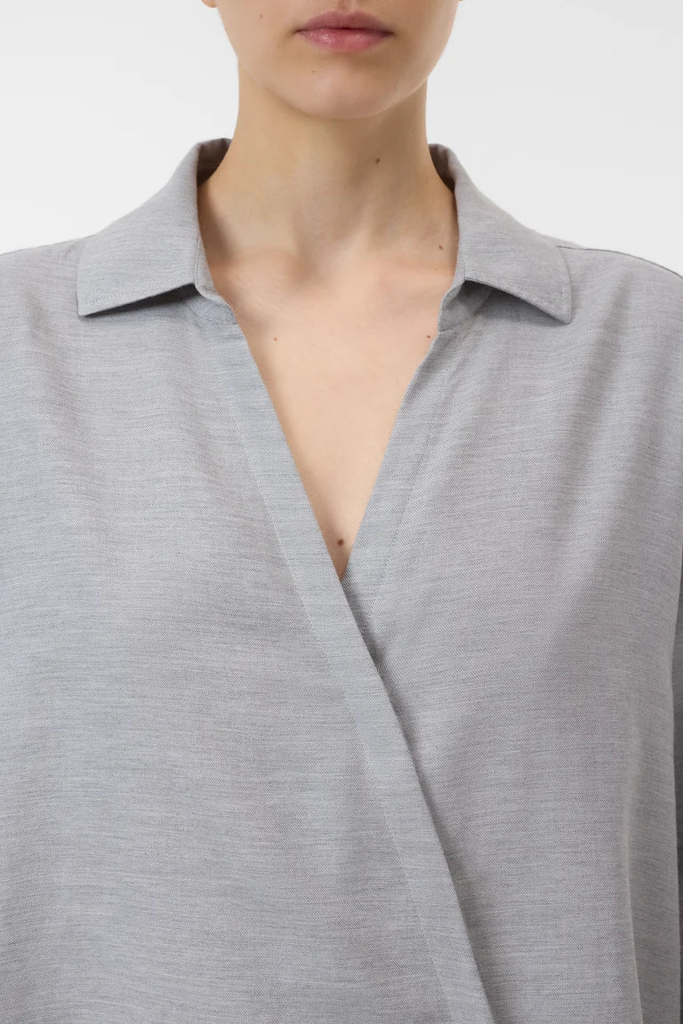 Closed Asymmetric shirt made of cotton mix