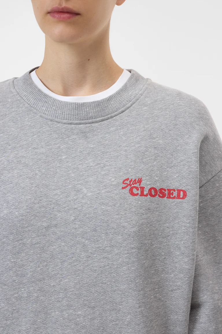 Closed sweatshirt in a cotton blend