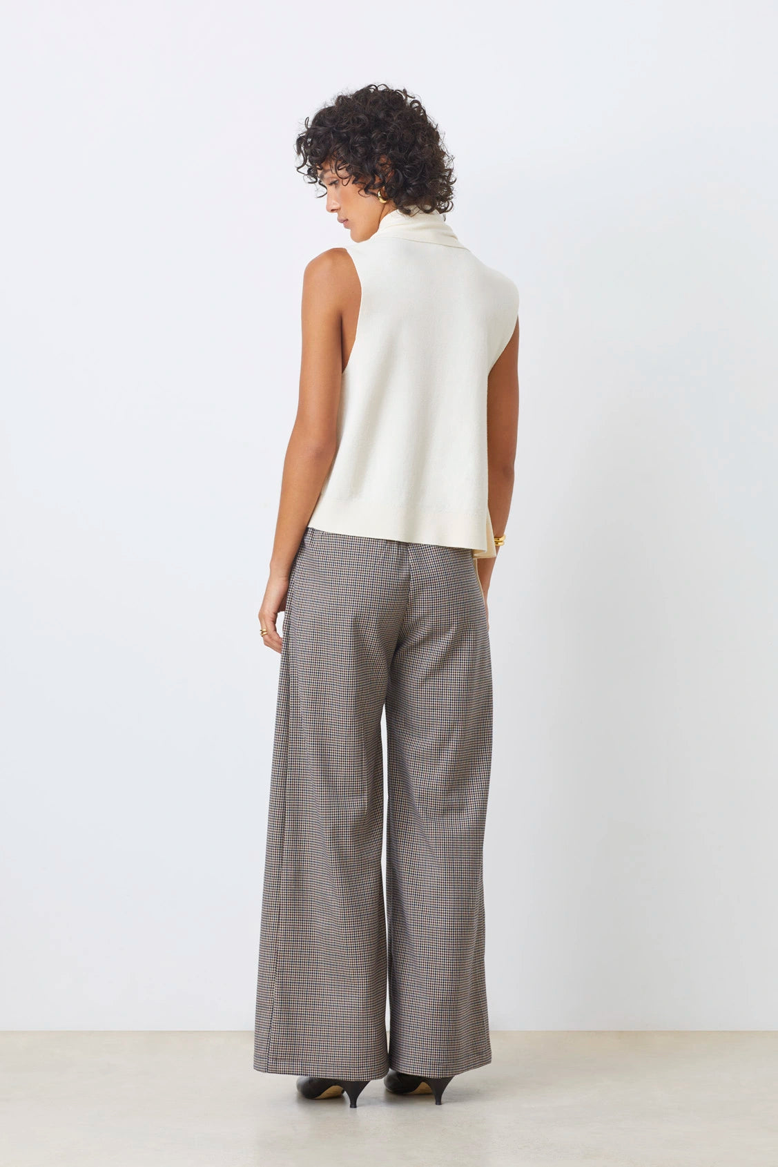 Suncoo top pheres off white