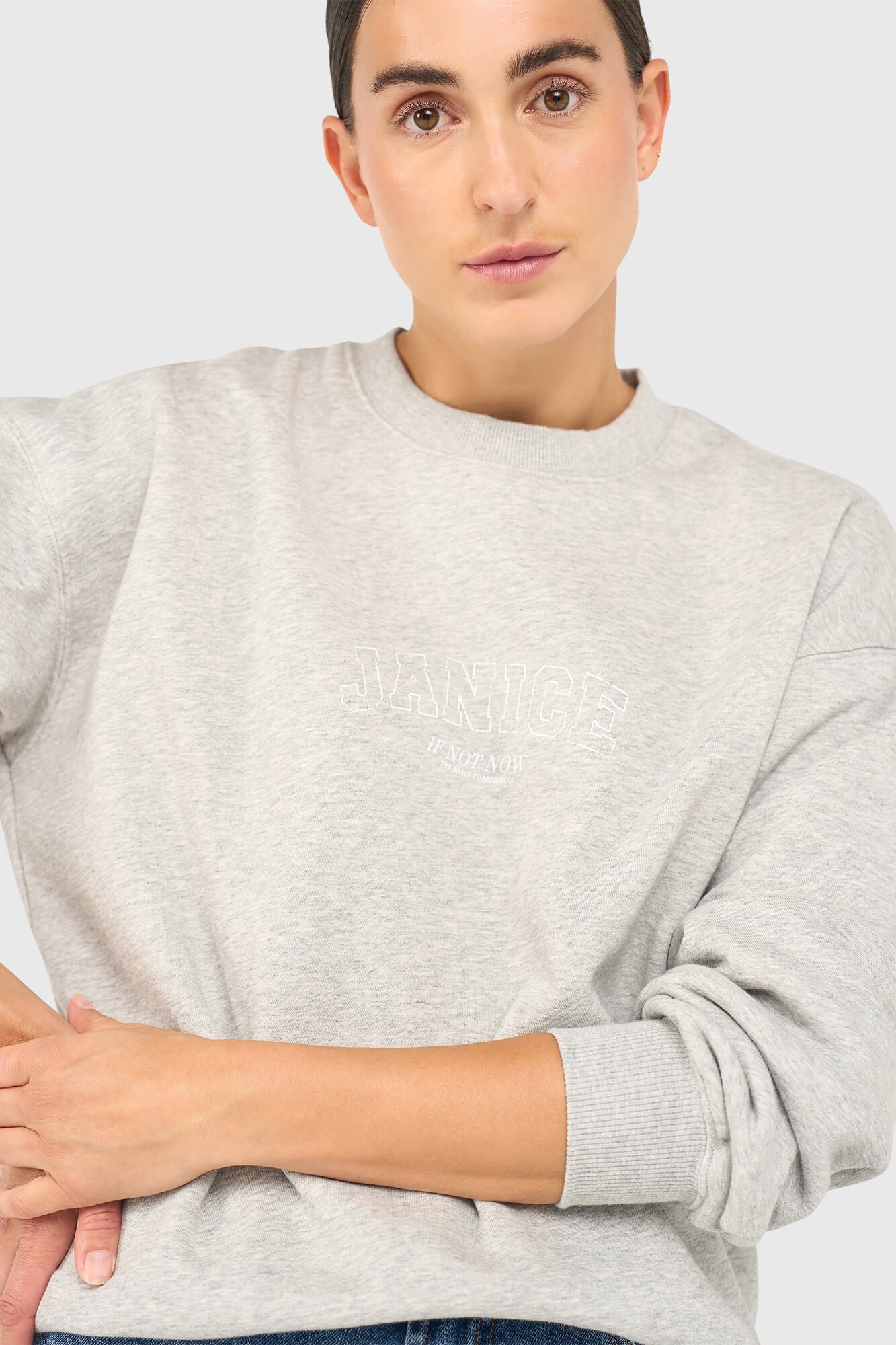 Janice sweater andy grijs logo