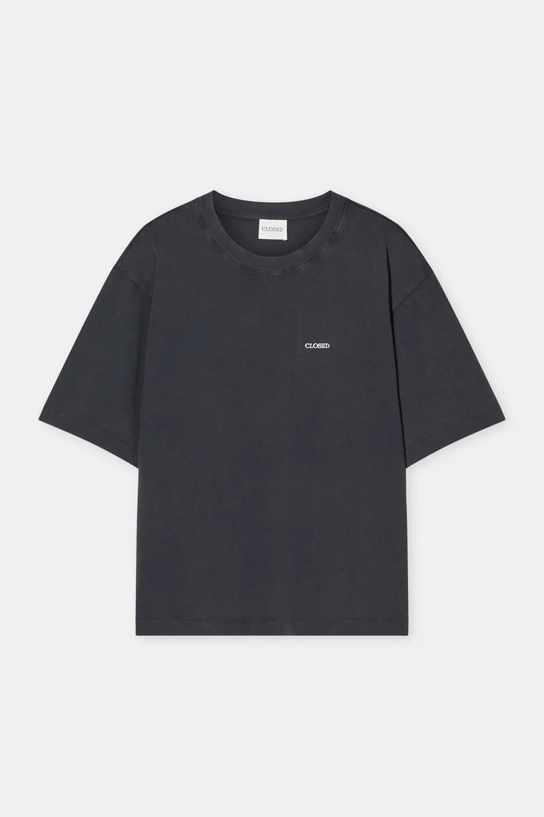 Closed t shirt made of organic cotton