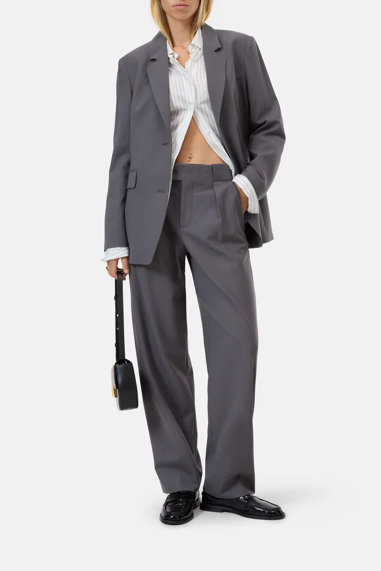 Closed lola blazer