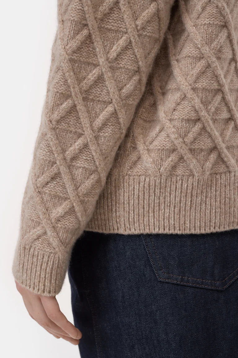 Closed trui met patroon