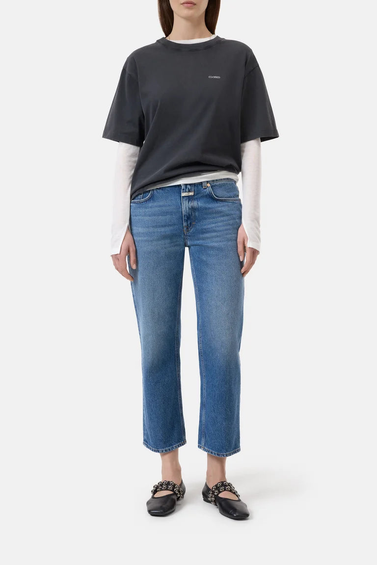 Closed t shirt made of organic cotton