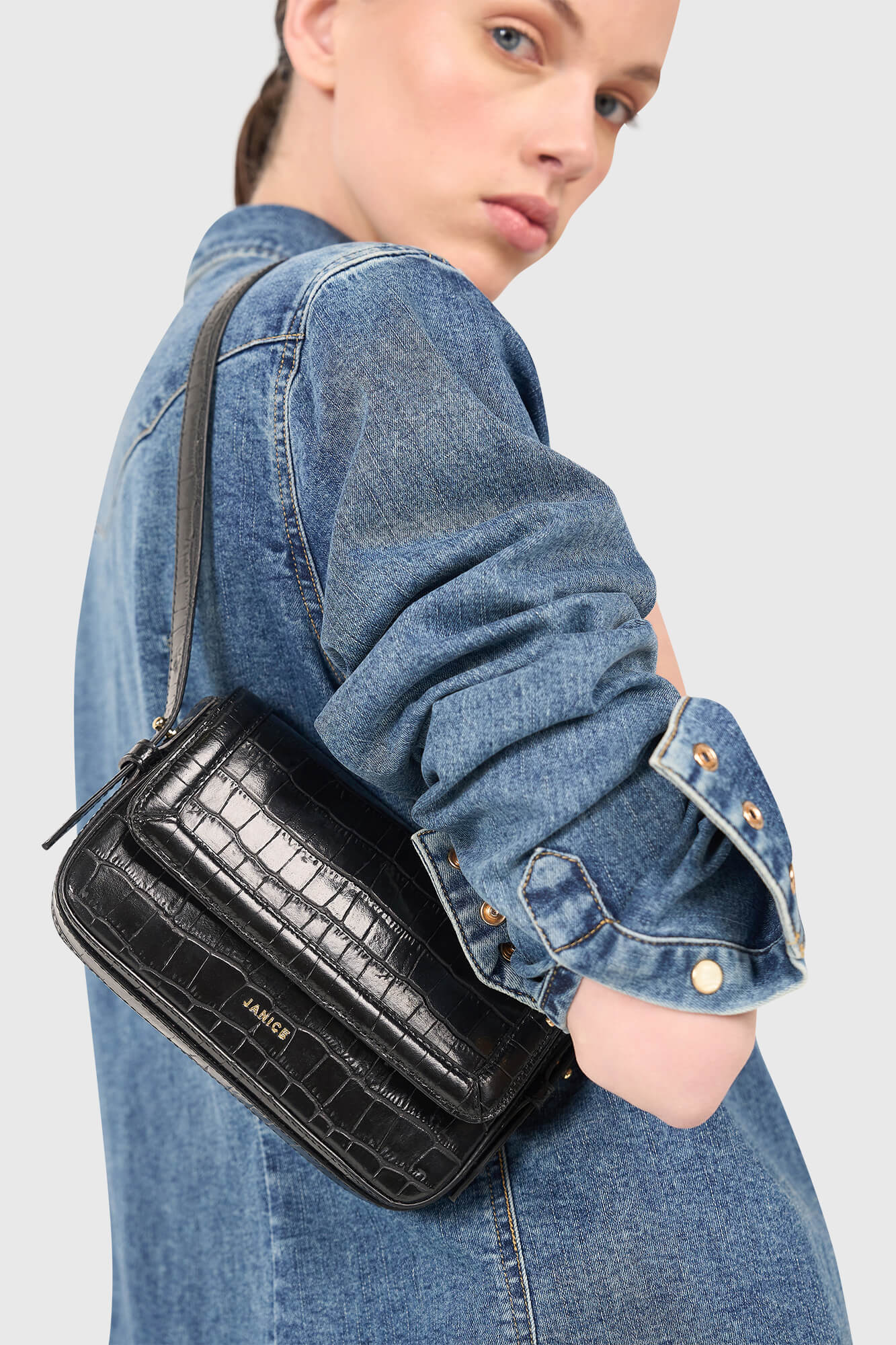 Janice tas brett croco