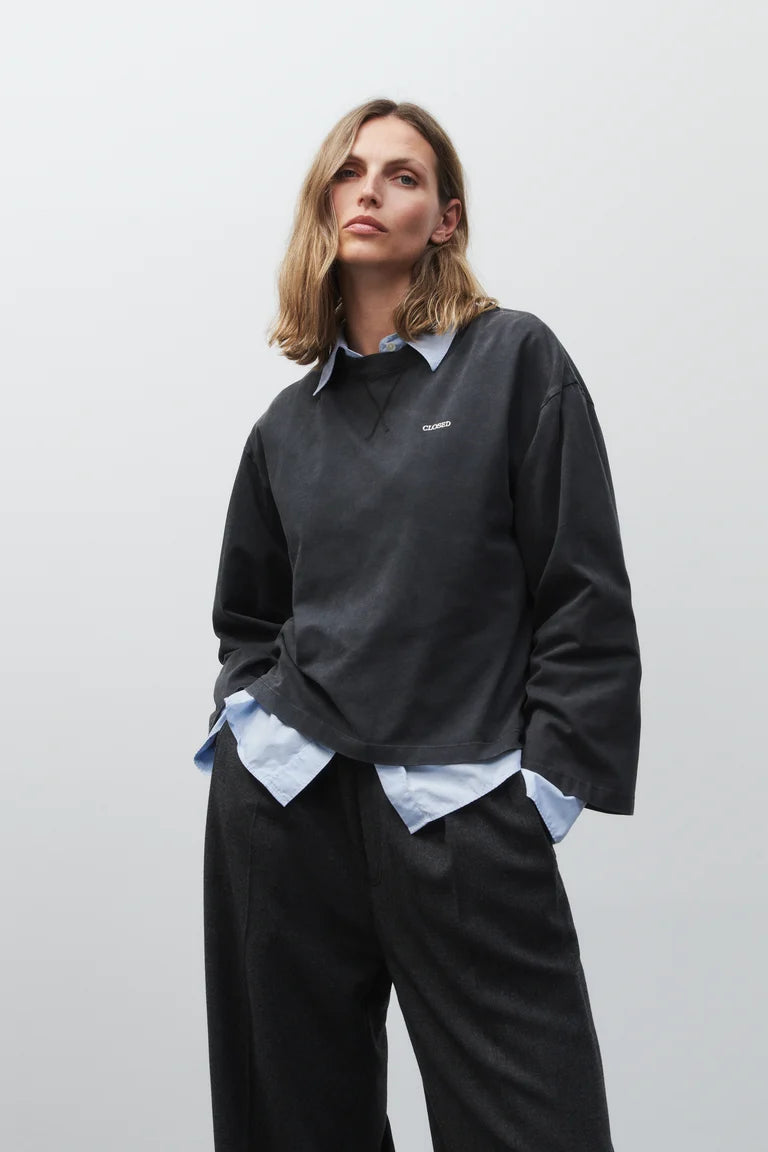 Closed crewneck longsleeve
