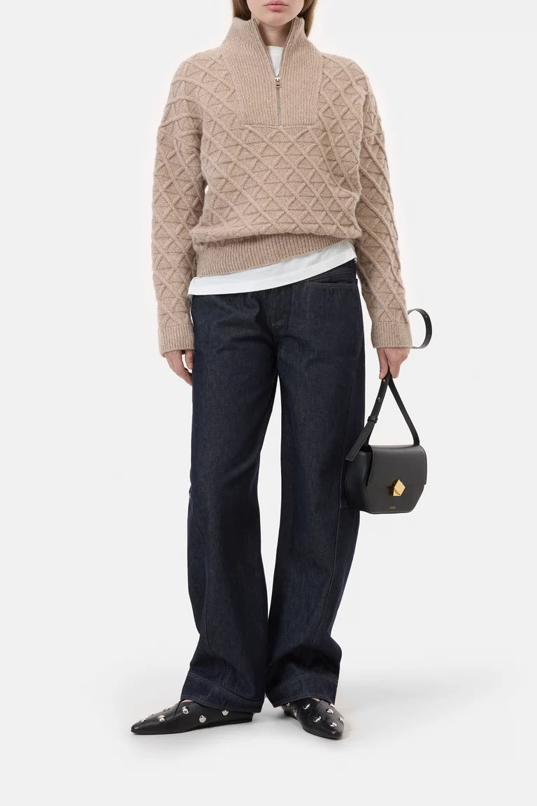 Closed trui met patroon