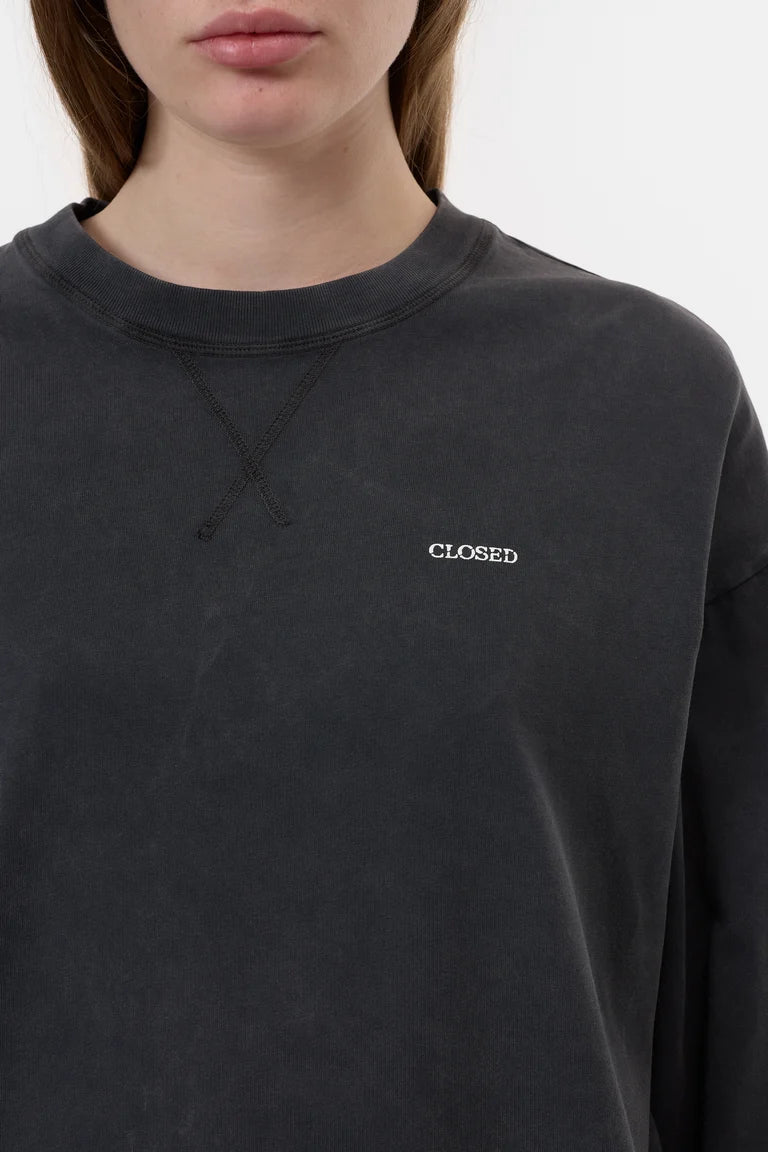 Closed crewneck longsleeve